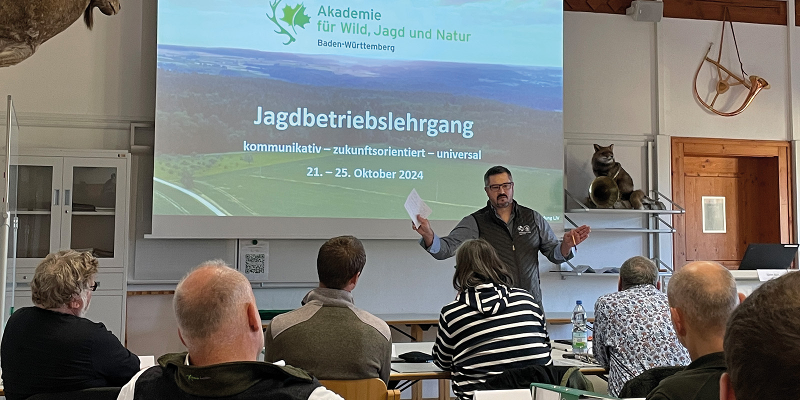 20250602_Mitglied-LJV_1600x800_Jagdbetriebslehrgang_J-Doettling